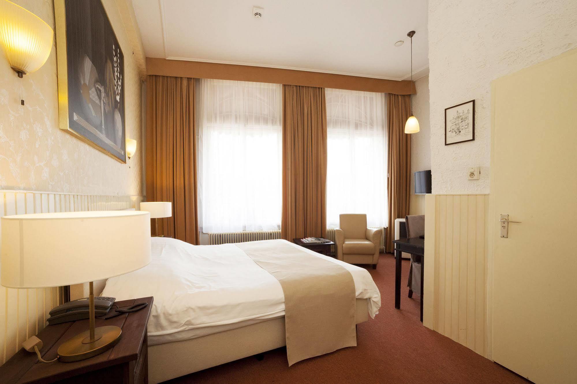 Hotel Dordrecht Ngoại thất bức ảnh