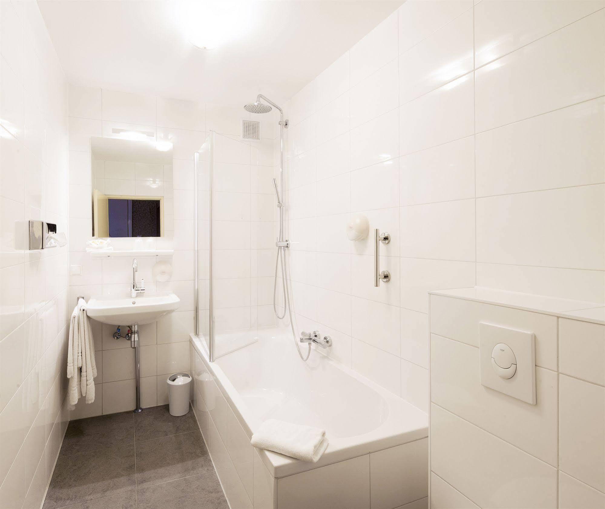 Hotel Dordrecht Ngoại thất bức ảnh